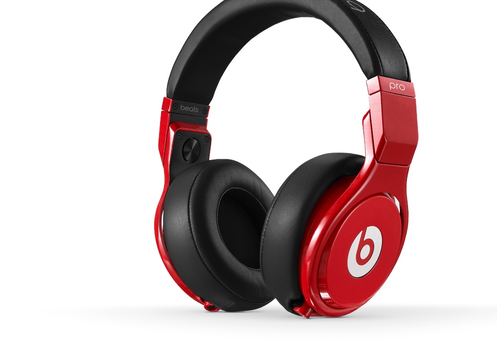 Beats by Dr. Dre® Studio Wireless™ (White) Over-Ear Headphone with  Bluetooth® at Crutchfield Canada