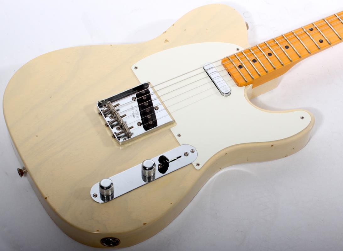 Fender Custom Shop '54 Telecaster Relic (Vintage Blonde)