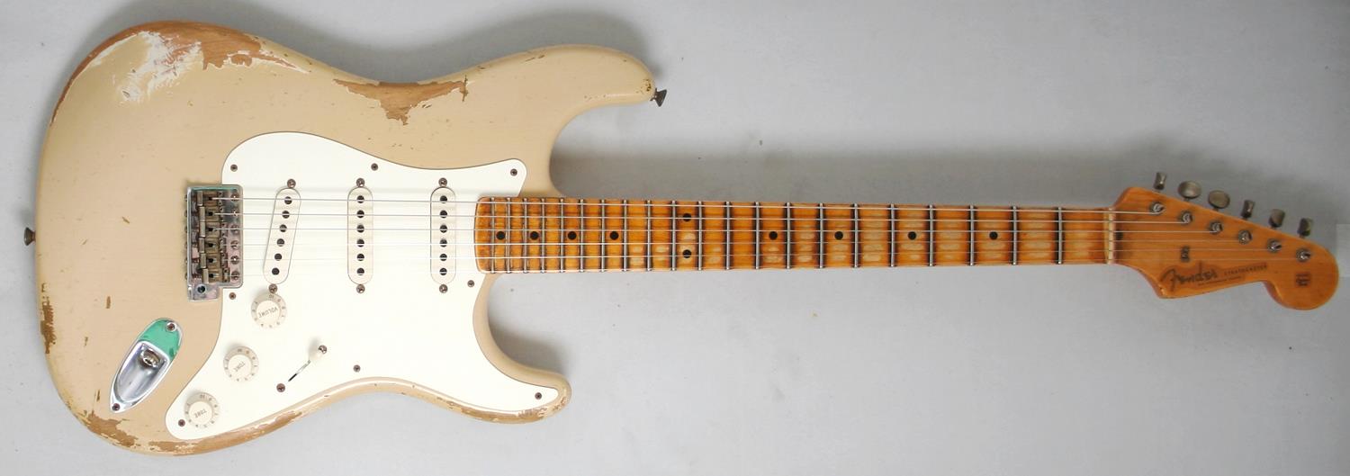 fender desert sand stratocaster