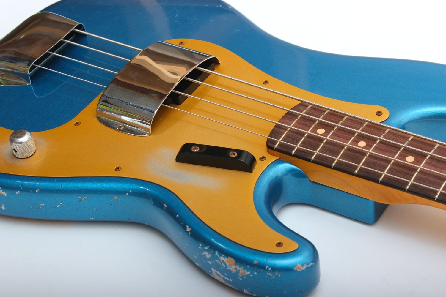 Fender Custom Shop 59 Precision Bass Relic Lake Placid Blue