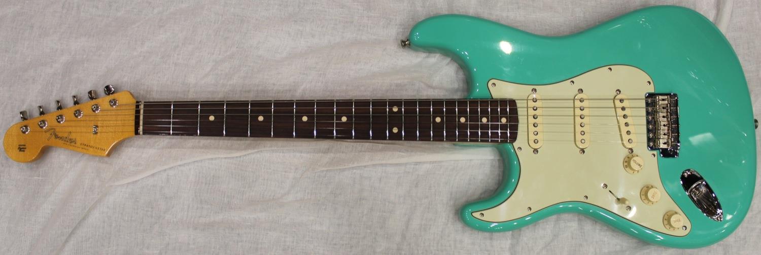 left handed fender stratocaster seafoam green