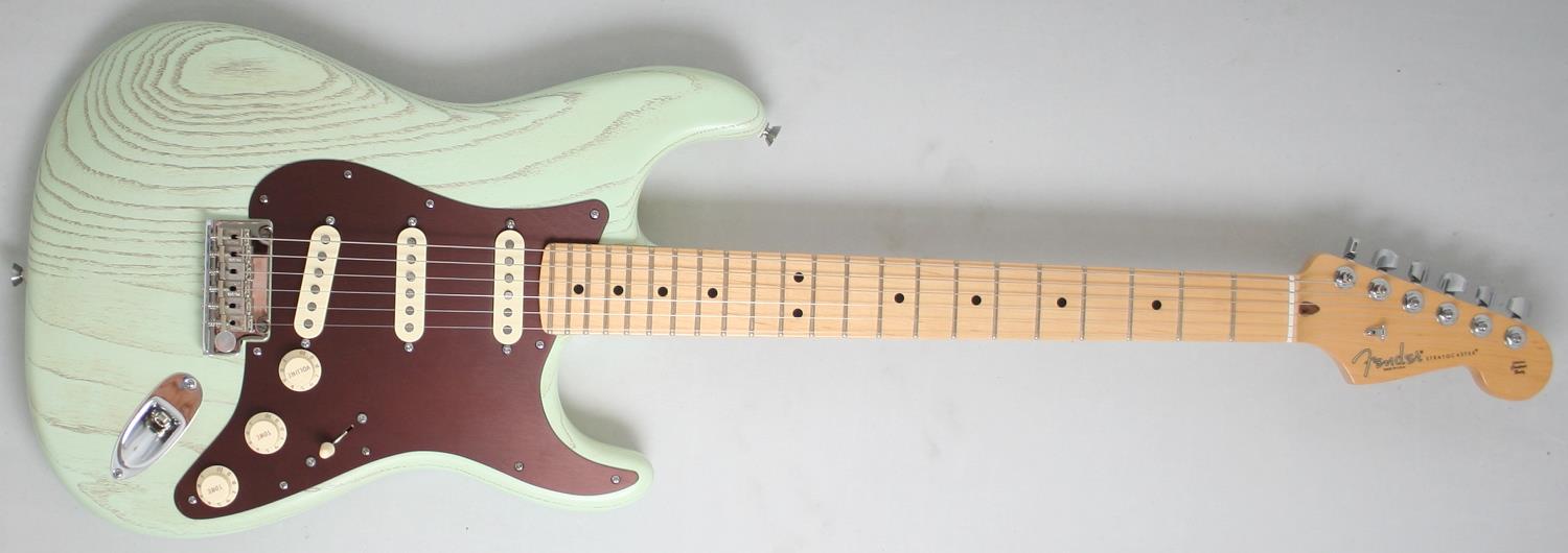 fender stratocaster rustic ash surf green