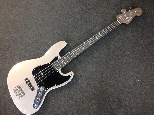 Jazz bass x precision bass.... no mesmo baixo??? Fender-fsr-japanese-aerodyne-jazz-bass-metallic-grey-pre-owned-251102