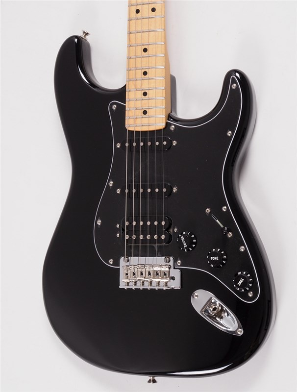 Fender FSR Player Stratocaster HSS, Maple Fingerboard, Black