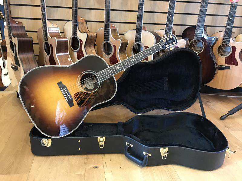 Gibson Acoustic 2017 J-45 Custom Rosewood (Vintage Sunburst)(Repaired)