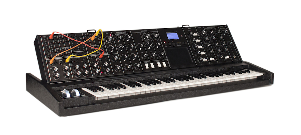 Moog voyager. MOOG Minimoog Voyager XL. Minimoog Voyager XL. 1964 — MOOG презентует модульный синтезатор Modular. MOOG Voyager XL Black Beauty ed..