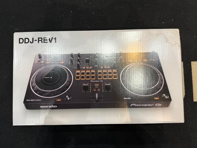 Pioneer DJ DDJ-REV1 DJ Controller, B-Stock