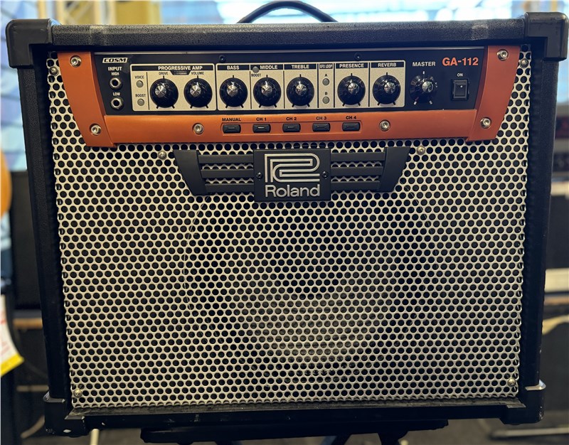 Roland GA-112 COSM Modelling Guitar amp, Second-Hand Acoustic Guitar Amplifier